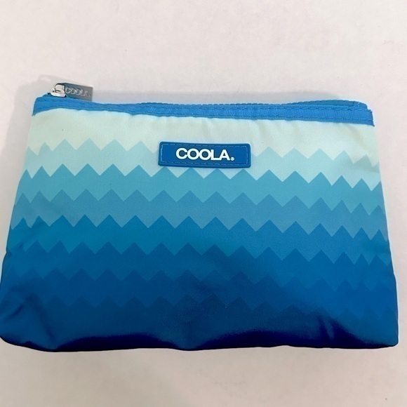 Coola Makeup Bag Blue Zig Zag Lake Bag Pouch - Picture 1 of 7